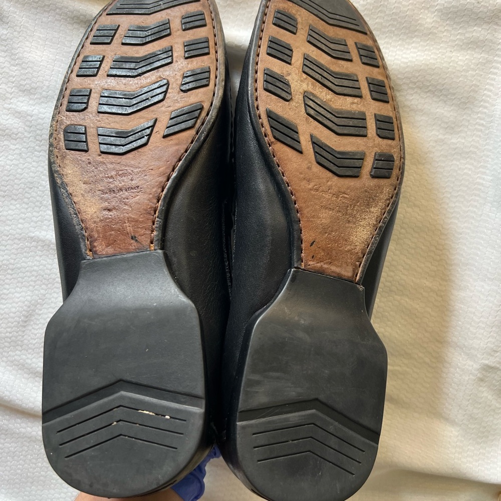 Salvatore Ferragamo Black Leather Slip-On Loafers - Picture 13 of 15